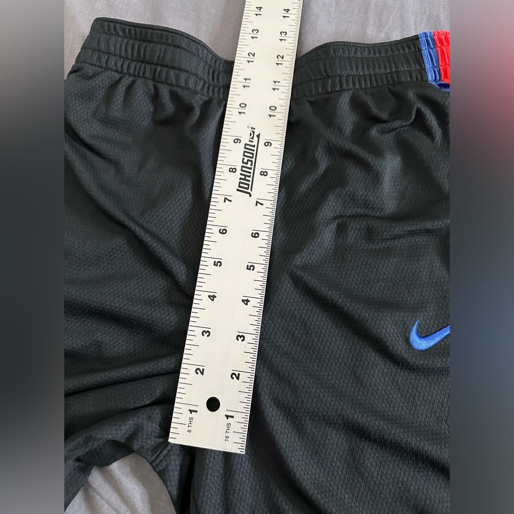 Nike Boys Dri-Fit Elite Basketball Shorts Size XL - Picture 15 of 16
